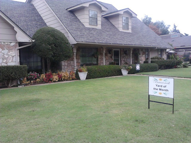 October 2012 Yard of the Month